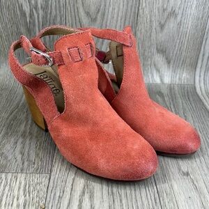 Latigo Women's Red Suede Booties
